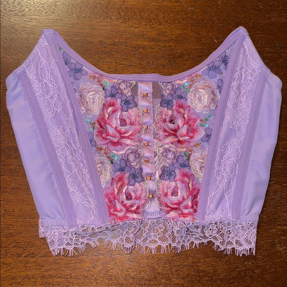 Victoria's Secret Dream Angel Lavender Floral Lace Bustier Sz Small EUC - Picture 6 of 16